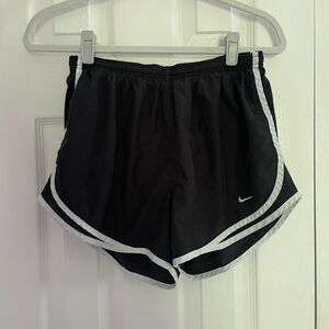 Nike women’s running shorts
